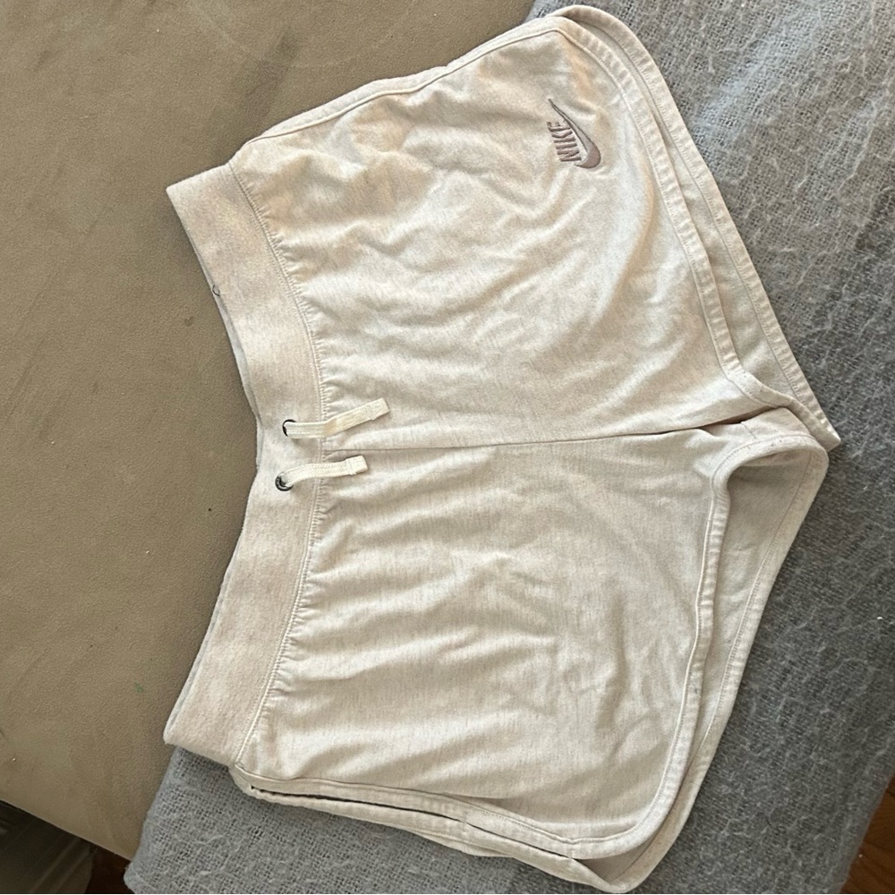 Nike sweatshirt material shorts size L